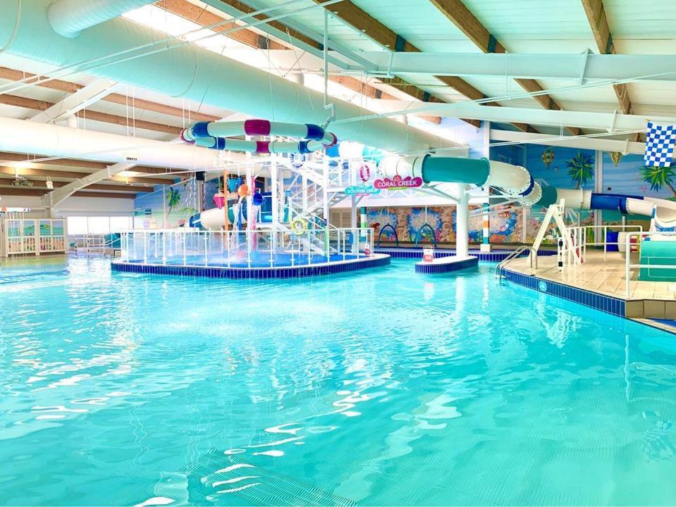 Olympic Holiday Caravan Hotel เซลซี ภายนอก รูปภาพ