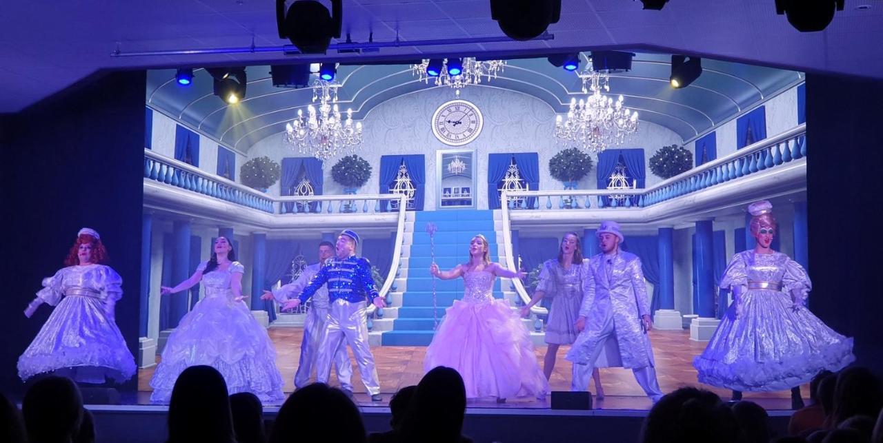 Olympic Holiday Caravan Hotel เซลซี ภายนอก รูปภาพ